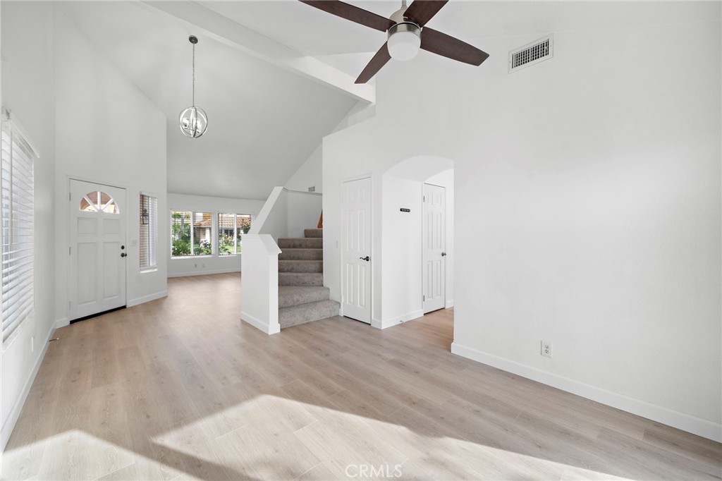 Residential Lease for rent at 15 Romero, Rancho Santa Margarita CA featuring 3 beds and 3 baths