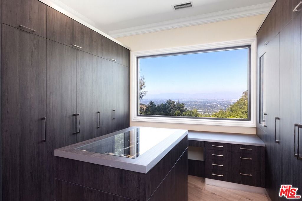 Residential for sale at 13355 Mulholland Drive, Beverly Hills CA featuring 7 beds and 8 baths
