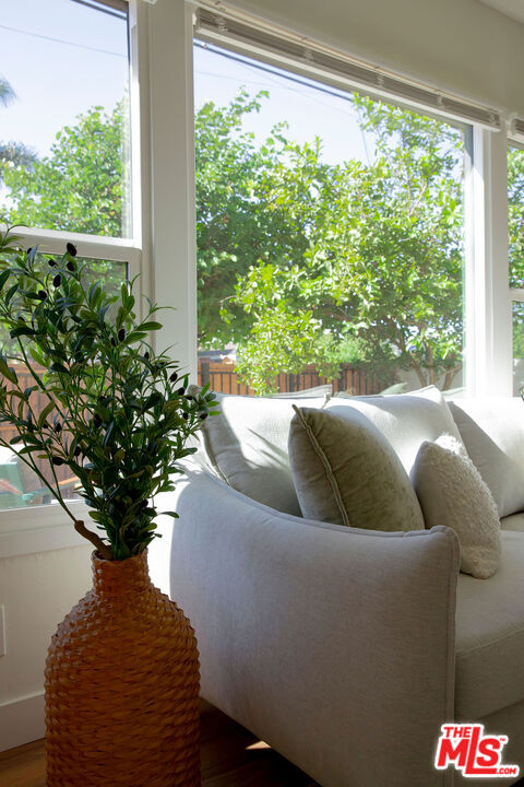 Residential for sale at 2046 S Burnside Avenue, Los Angeles CA featuring 2 beds and 1 bath