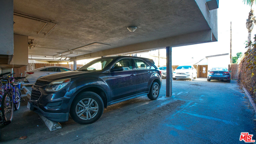 Active for sale at Burbank, CA, Burbank, CA CA and 16 baths