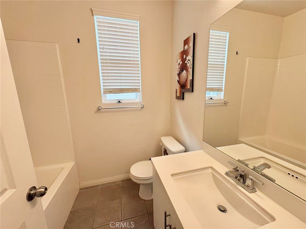Residential Lease for rent at 10557 Huxley, Rancho Cucamonga CA featuring 4 beds and 4 baths
