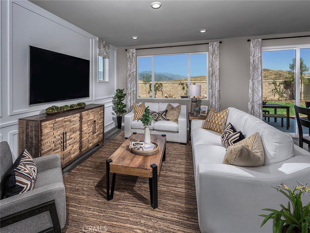 Residential for sale at 2070 Tangelo Lane, Redlands CA featuring 5 beds and 3 baths