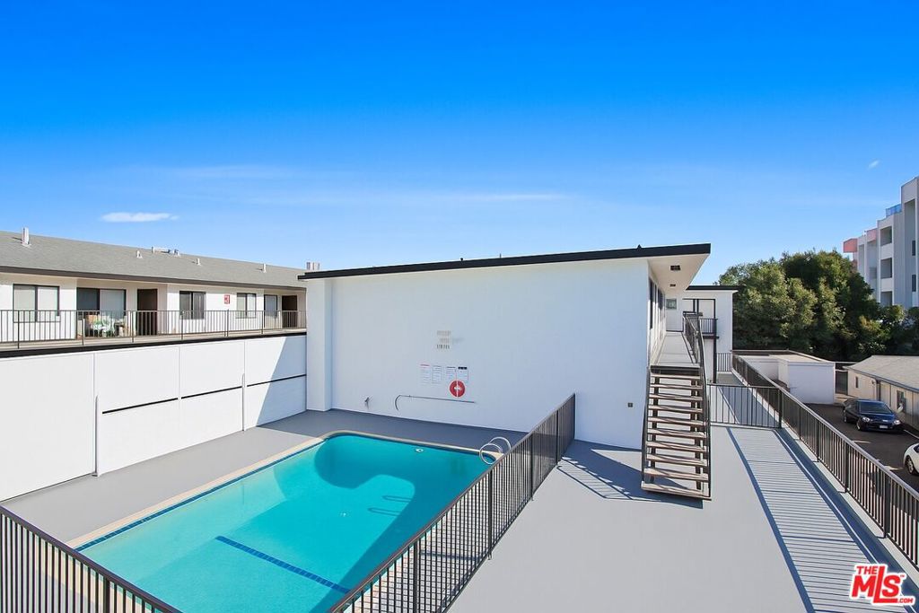 Residential Income for sale at 14110 Yukon Avenue, Hawthorne CA featuring 30 beds and 28 baths