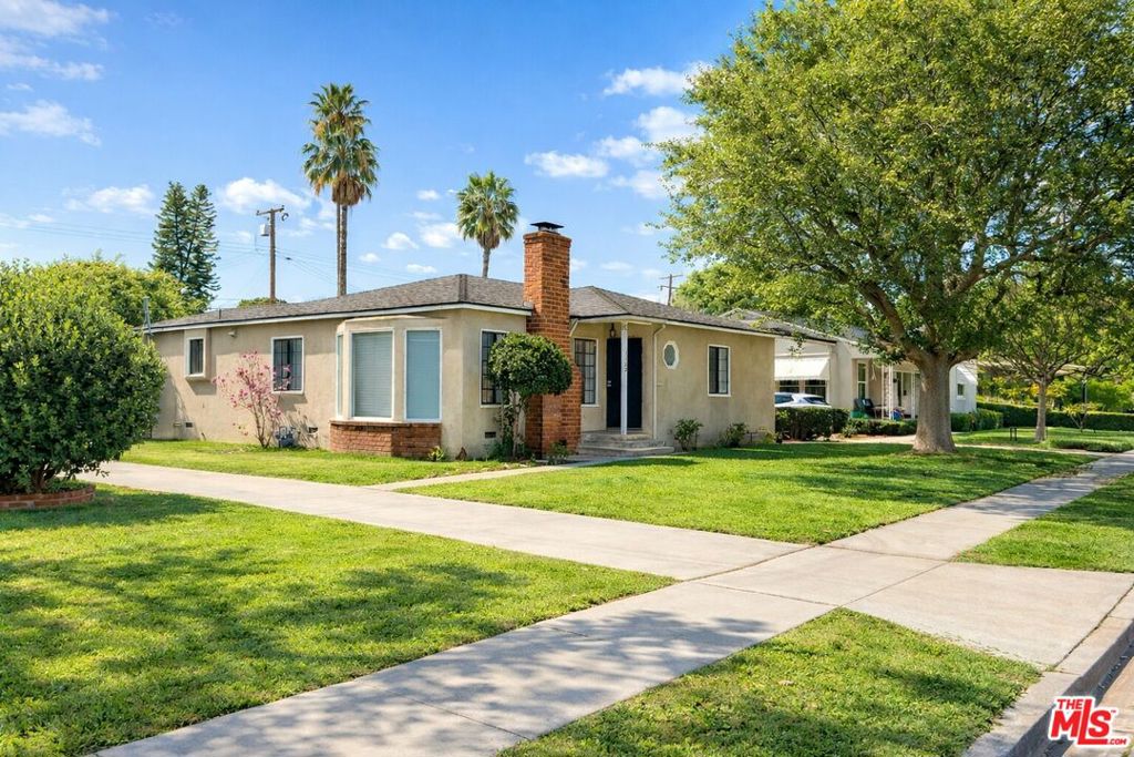 Residential Lease for rent at 1123 E Cameron Avenue, West Covina CA featuring 3 beds and 2 baths