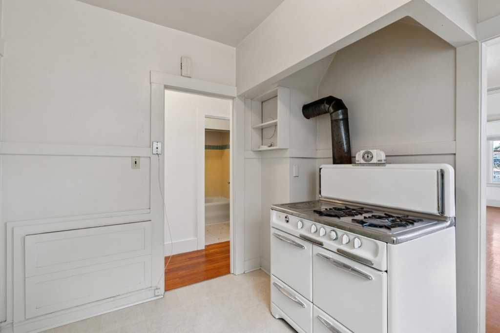 Residential Income for sale at 832 Walker, Oakland CA