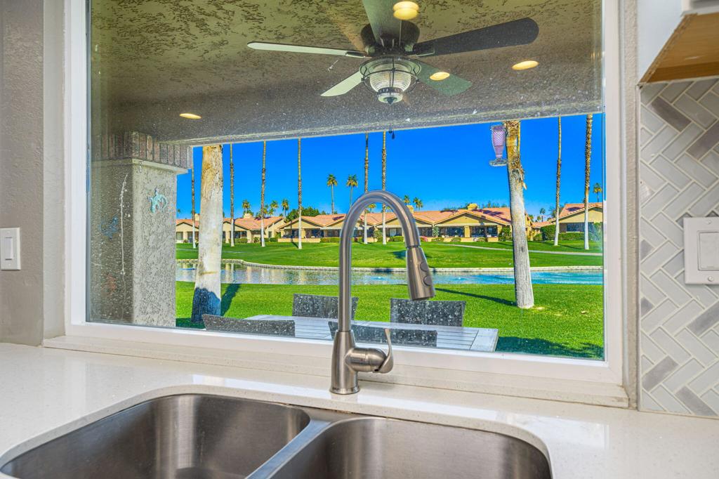 Residential for sale at 152 Camino Arroyo S, Palm Desert CA featuring 3 beds and 2 baths