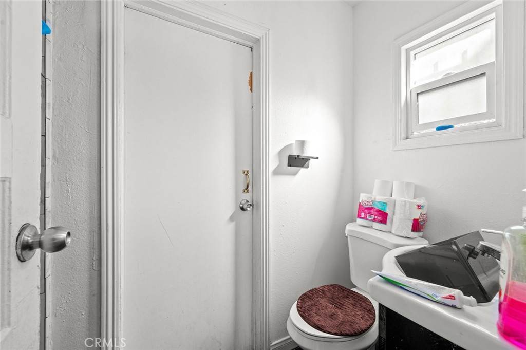Residential Income for sale at 1438 E 20th Street, Los Angeles CA
