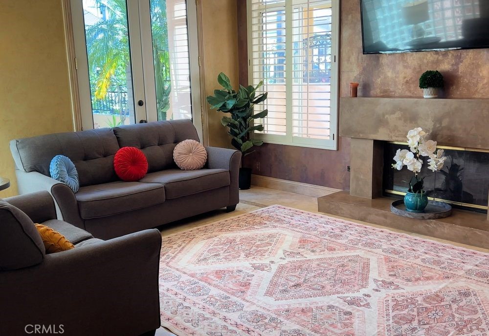 Residential Lease for rent at 609 21st, Huntington Beach CA featuring 3 beds and 4 baths