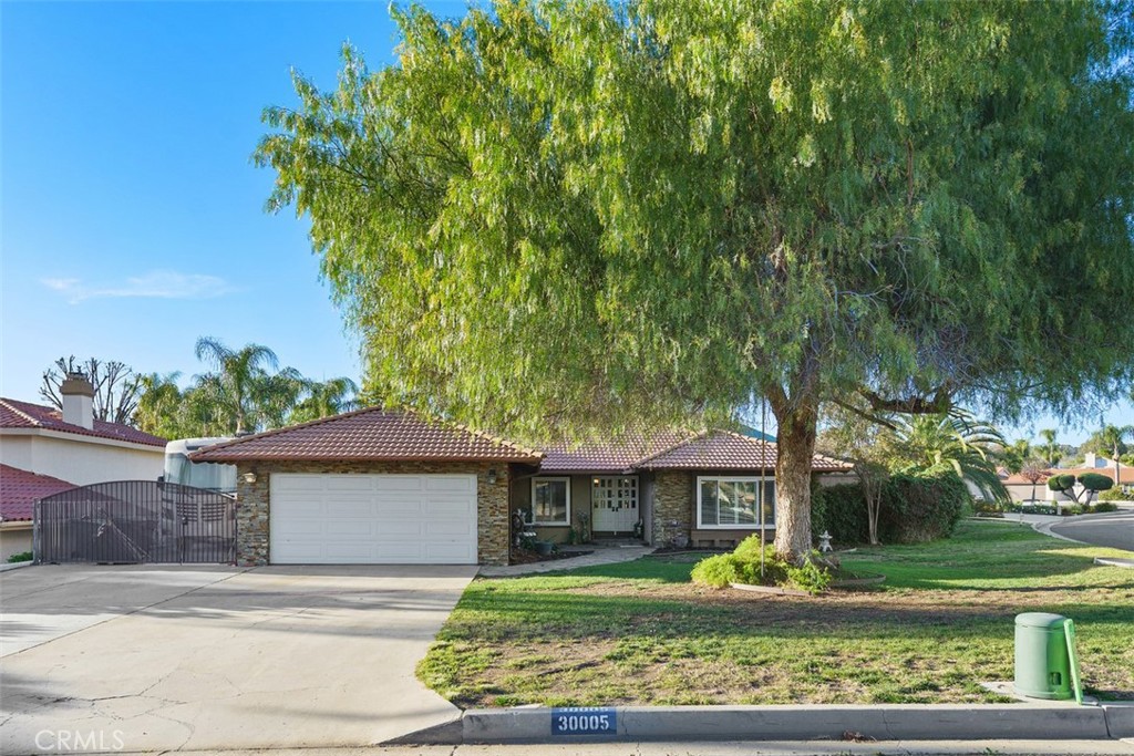 Residential for sale at 30005 Swan Point Dr., Canyon Lake CA featuring 3 beds and 2 baths