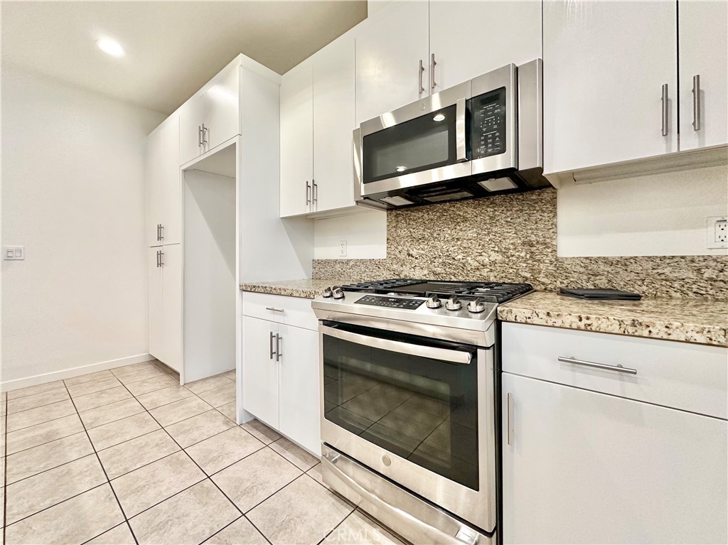 Residential Lease for rent at 21042 Cornerstone, Walnut CA featuring 4 beds and 4 baths