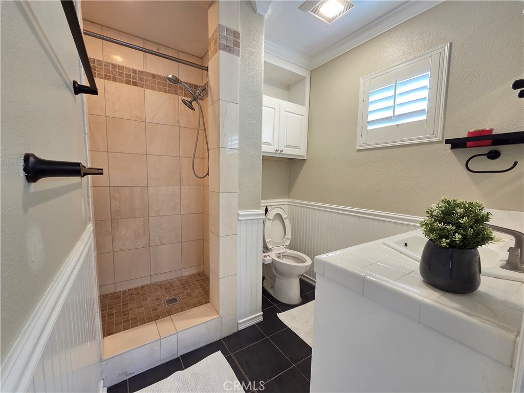 Residential for sale at 7822 Rhine, Huntington Beach CA featuring 3 beds and 2 baths