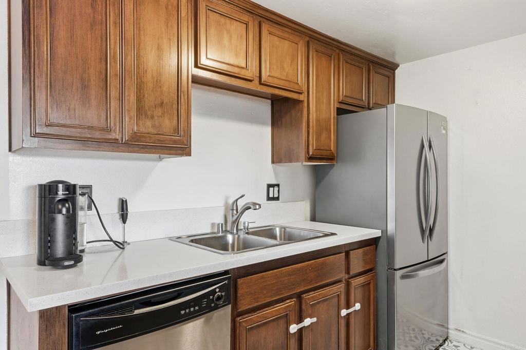 Residential for sale at 1915 Avenida Del Mexico, San Diego CA featuring 2 beds and 2 baths