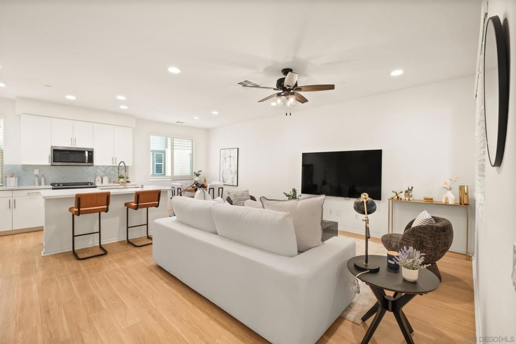 Residential for sale at 1118 Via Lucero, Oceanside CA featuring 4 beds and 4 baths