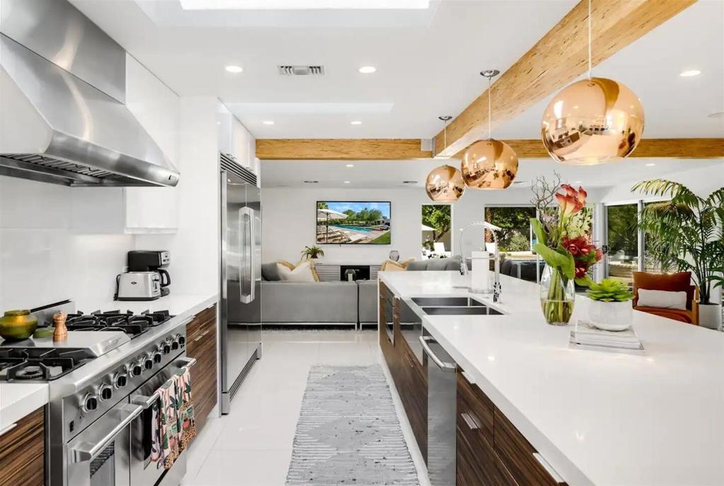 Residential Lease for rent at 72382 Desert Drive, Rancho Mirage CA featuring 4 beds and 4 baths