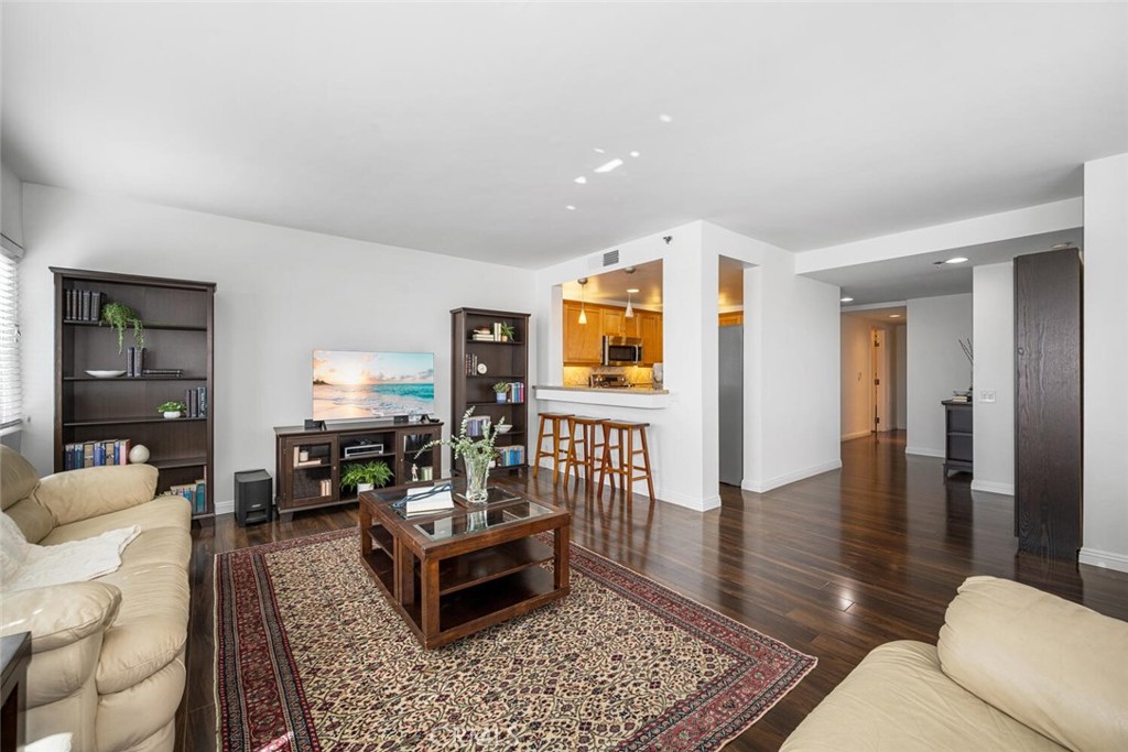 Residential for sale at 525 E Seaside Way 409, Long Beach CA featuring 2 beds and 2 baths