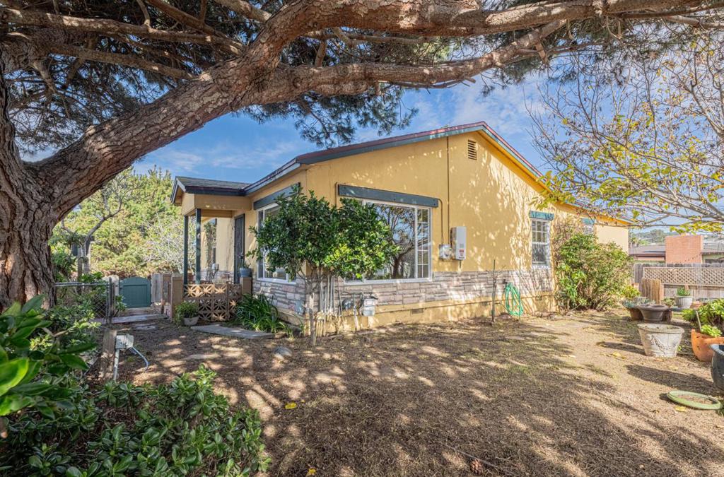 Residential for sale at 1800 Luxton Street, Seaside CA featuring 3 beds and 2 baths