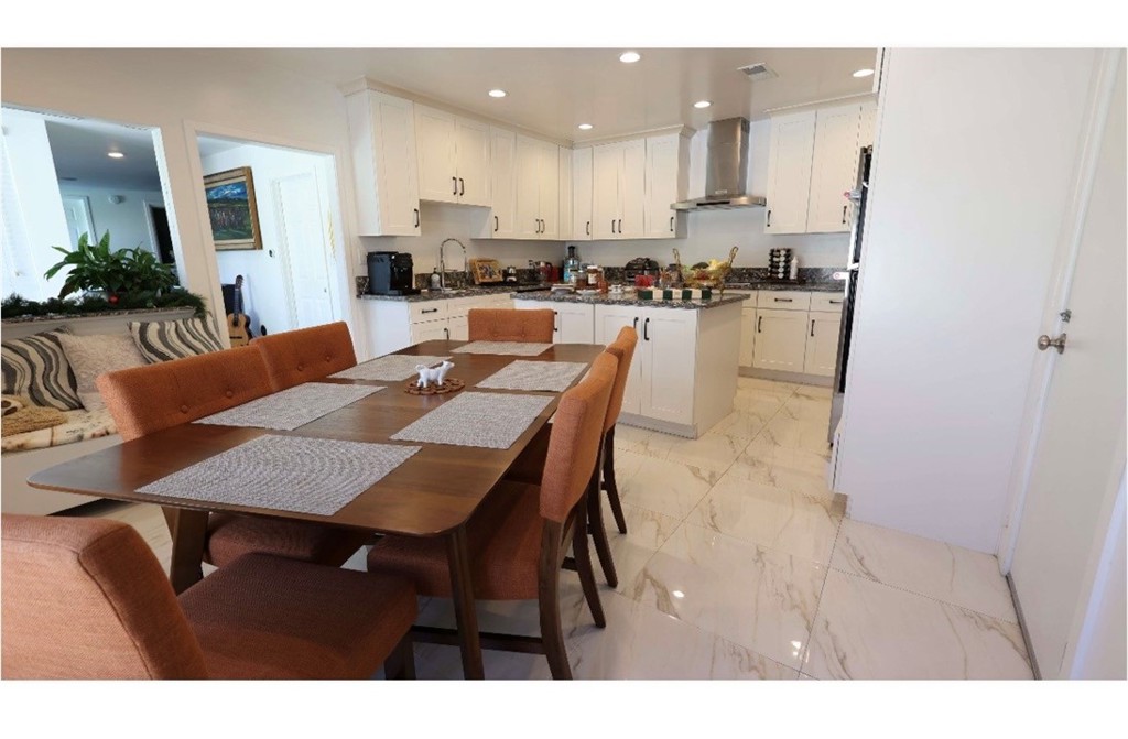 Residential for sale at 1000 S Hudson, Los Angeles CA featuring 4 beds and 3 baths