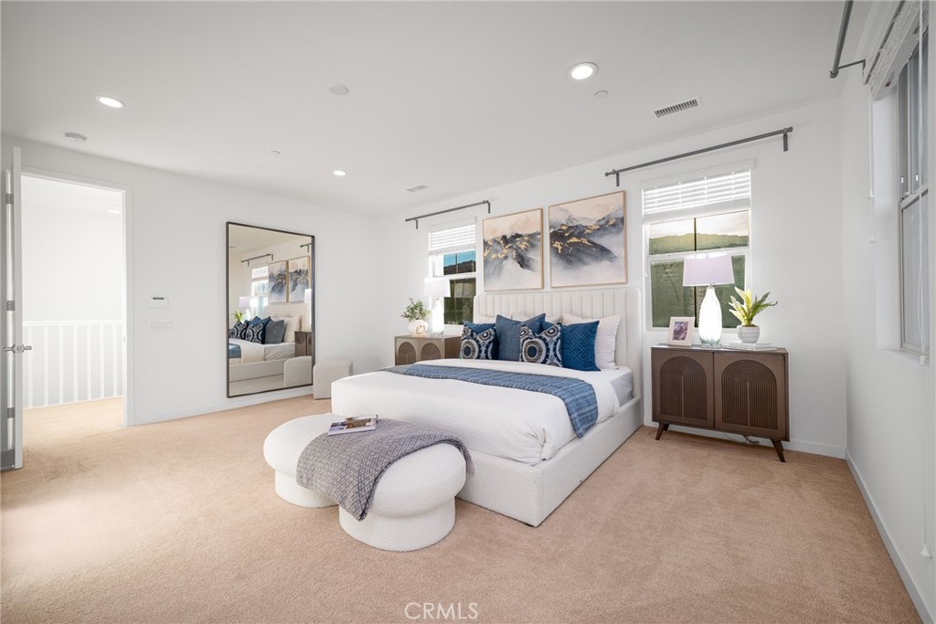 Residential for sale at 18 Prominence, Lake Forest CA featuring 3 beds and 3 baths