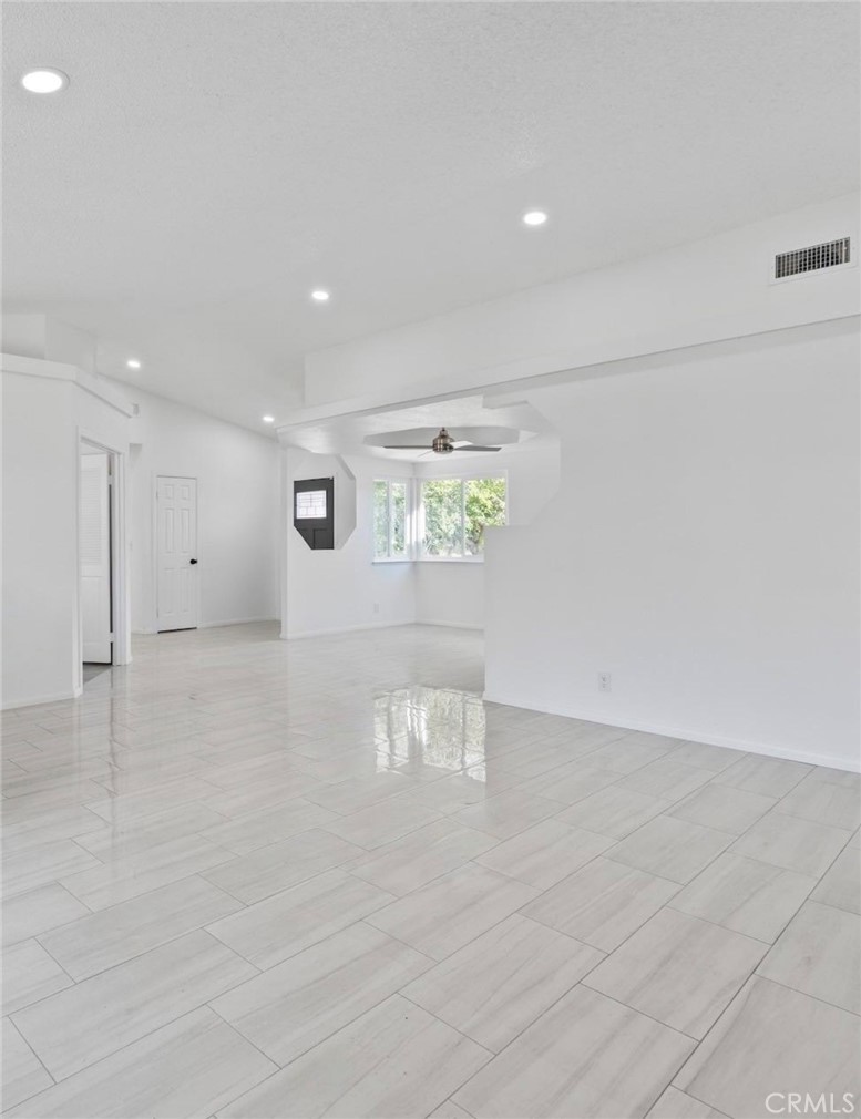 Residential for sale at 15352 Linden, Hesperia CA featuring 4 beds and 2 baths