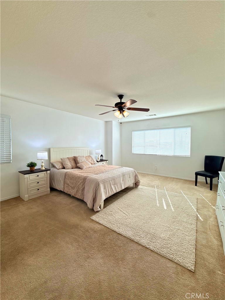 Residential Lease for rent at 14115 Desert Rose, Hesperia, San Bernardino County CA featuring 4 beds and 3 baths