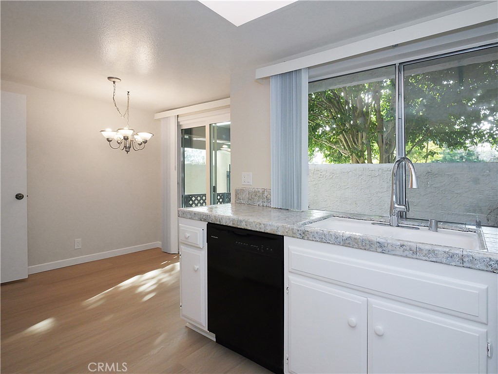 Residential Lease for rent at 111 Cottonwood Circle, Rolling Hills Estates CA featuring 2 beds and 3 baths