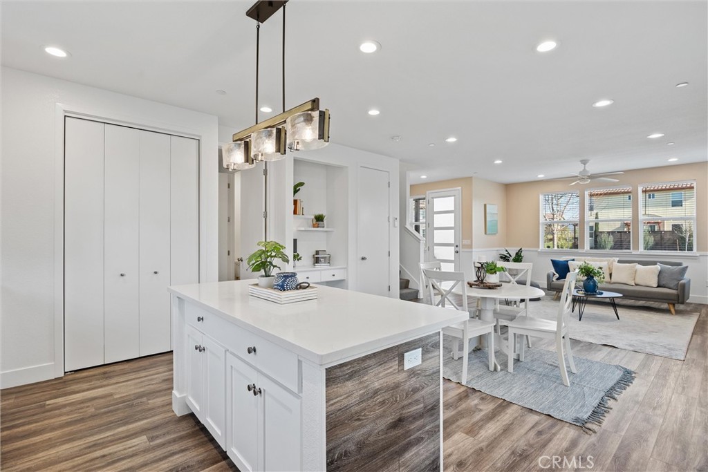 Residential for sale at 1802 Notre Dame Boulevard, Chico CA featuring 3 beds and 3 baths