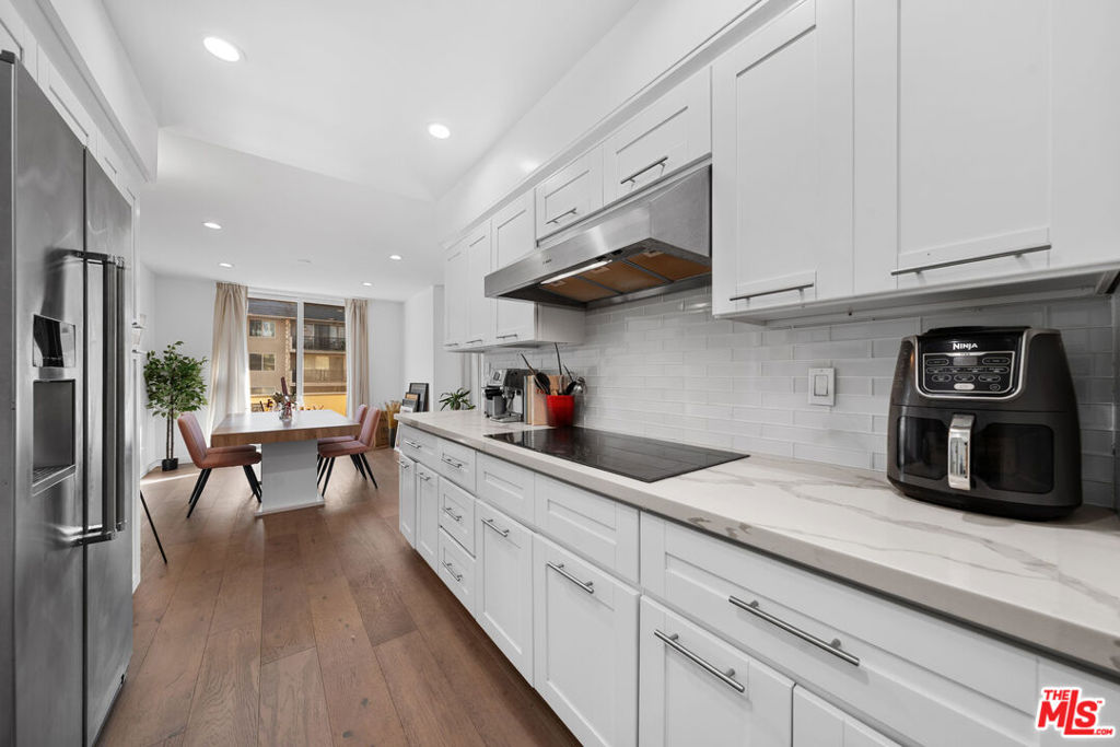Residential for sale at 11970 Montana Avenue 207, Los Angeles CA featuring 3 beds and 3 baths