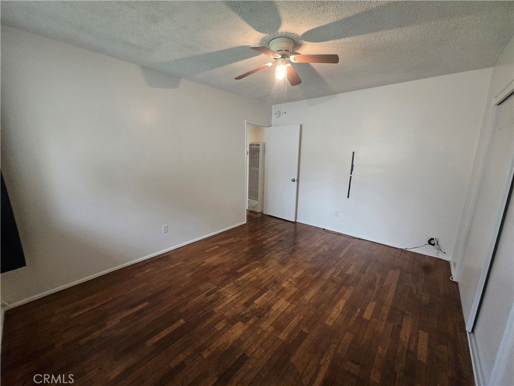 Residential Lease for rent at 1010 E Campus Way, Hemet CA featuring 2 beds and 1 bath