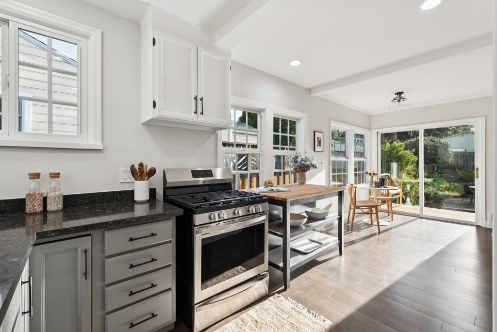 Residential for sale at 7607 VALENTINE ST, Oakland CA featuring 2 beds and 2 baths