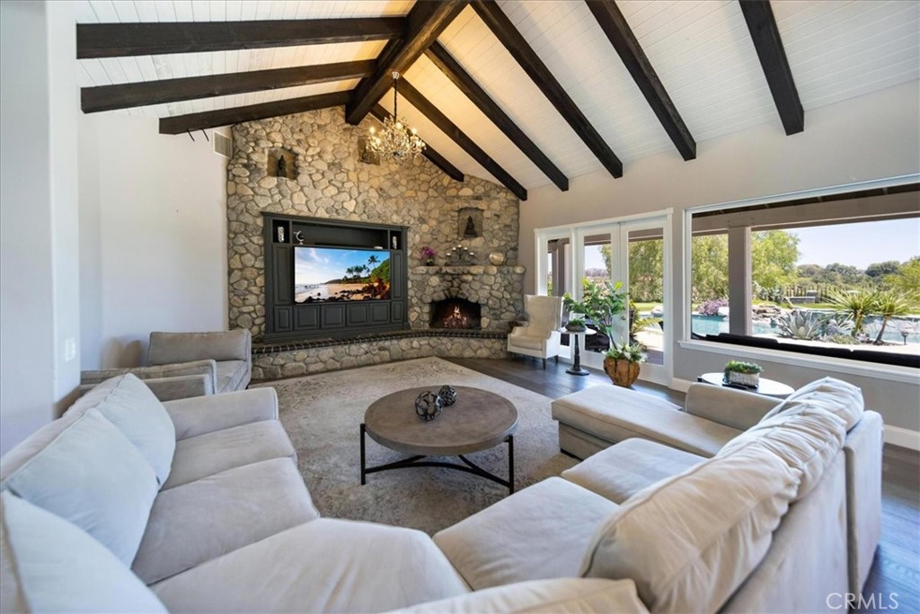 Residential Lease for rent at 42160 Calle Barbona, Temecula CA featuring 4 beds and 5 baths