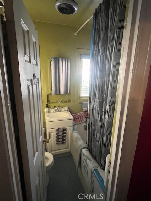 Residential Income for sale at 3644 10th Avenue, Los Angeles CA