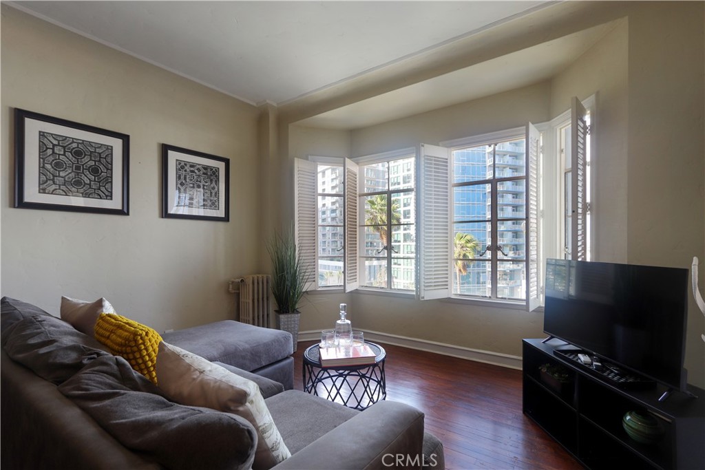 Residential for sale at 800 E Ocean Boulevard 504, Long Beach CA and 1 bath