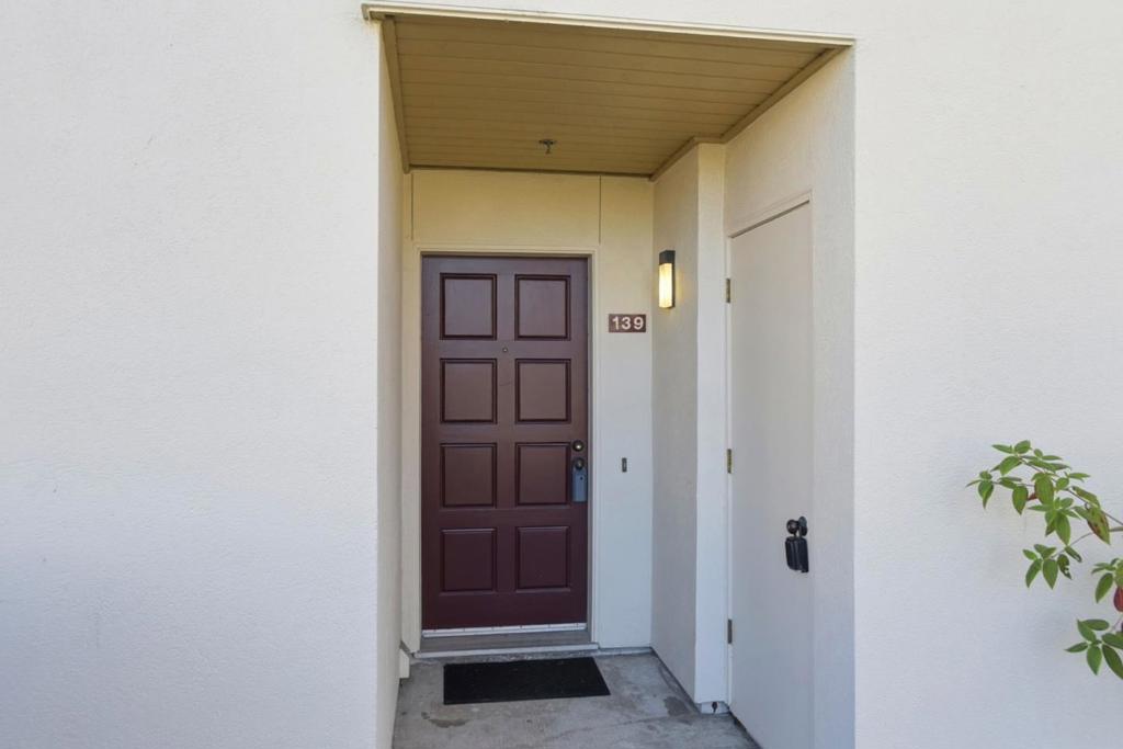Residential for sale at 139 Shorebird Circle, Redwood City CA featuring 1 bed and 1 bath