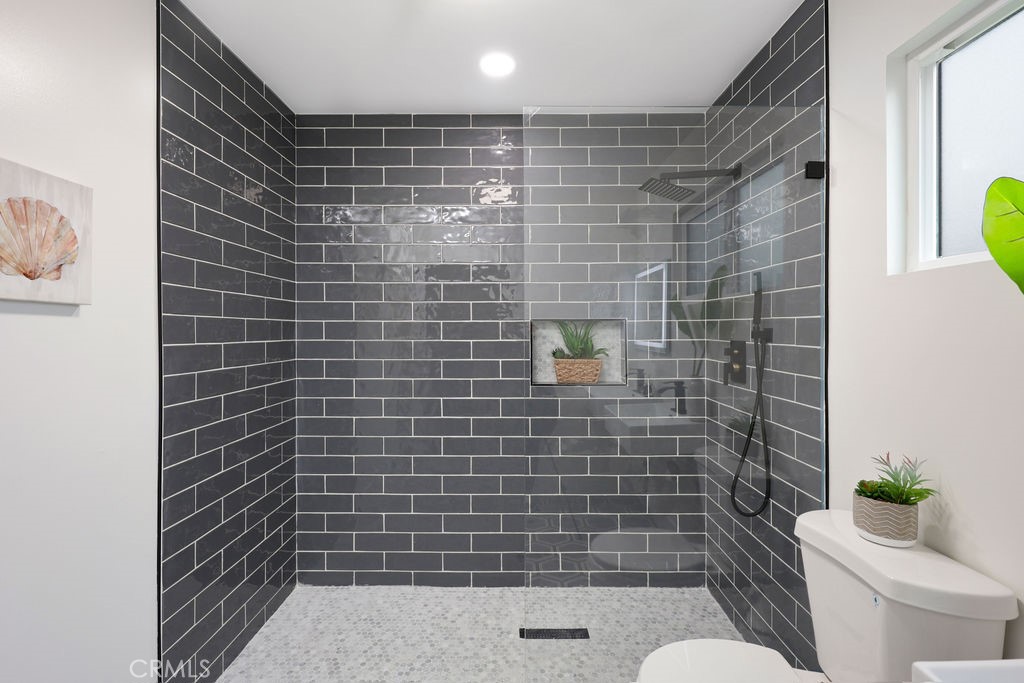 Residential for sale at 916 N West, Anaheim CA featuring 5 beds and 6 baths