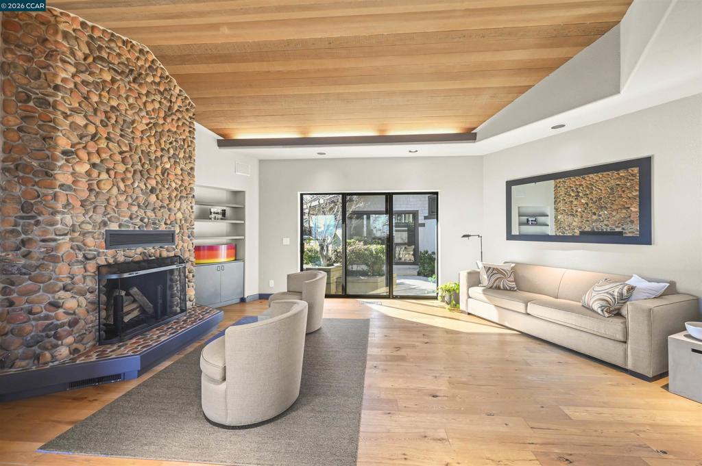 Residential for sale at 3284 Surmont Dr, Lafayette CA featuring 4 beds and 4 baths