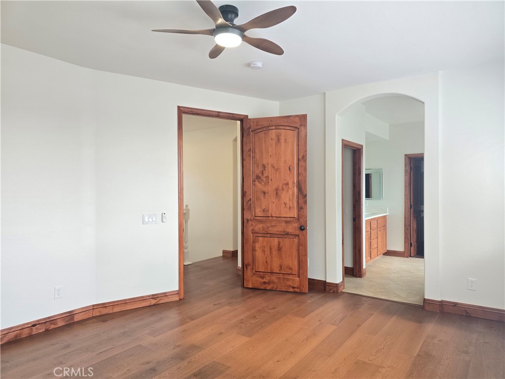 Residential Lease for rent at 32991 Adelante, Temecula CA featuring 6 beds and 3 baths