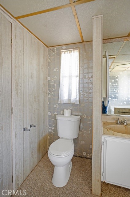 Manufactured In Park for sale at 7501 Palm Avenue 186, Yucca Valley CA featuring 2 beds and 2 baths