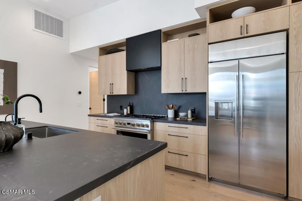 Residential for sale at 679 Adirondack Avenue, Ventura CA featuring 3 beds and 2 baths