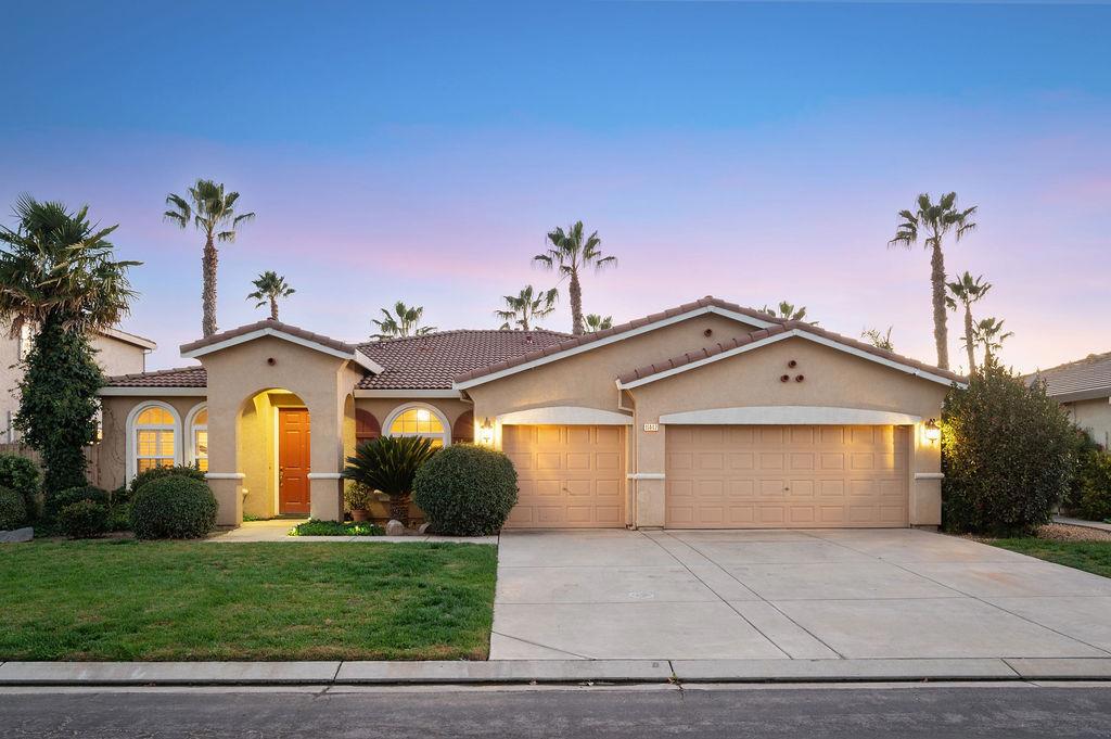 Residential for sale at 11447 Mirage Drive, Chowchilla CA featuring 3 beds and 2 baths