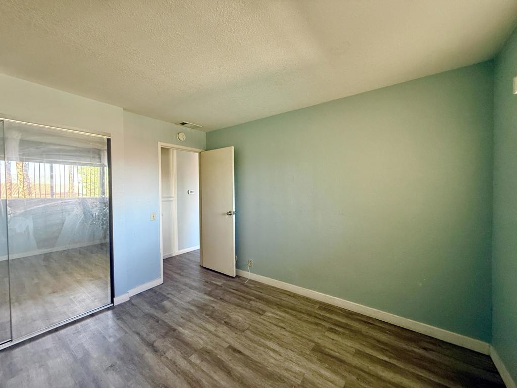 Residential for sale at 2812 N Auburn Court 210, Palm Springs CA featuring 1 bed and 1 bath