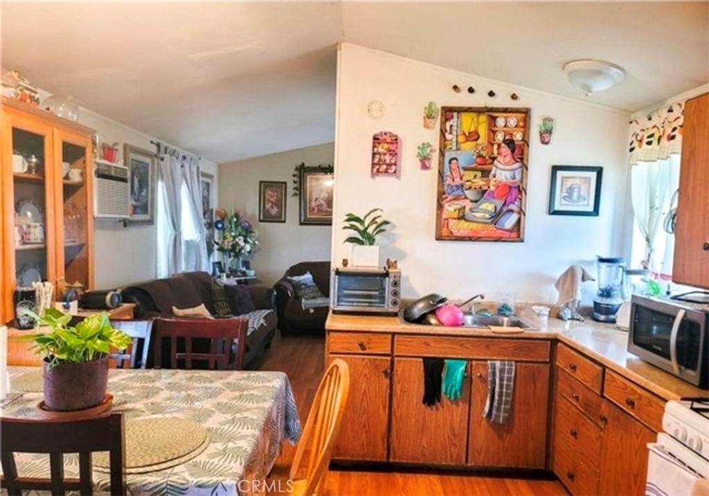 Manufactured In Park for sale at 2500 N State Highway 59 278, Merced CA featuring 2 beds and 2 baths