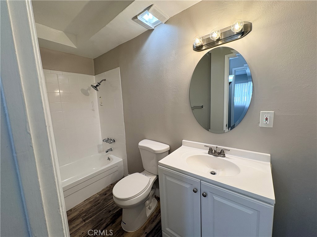 Residential Lease for rent at 4920 Maine Avenue J, Baldwin Park CA featuring 2 beds and 1 bath