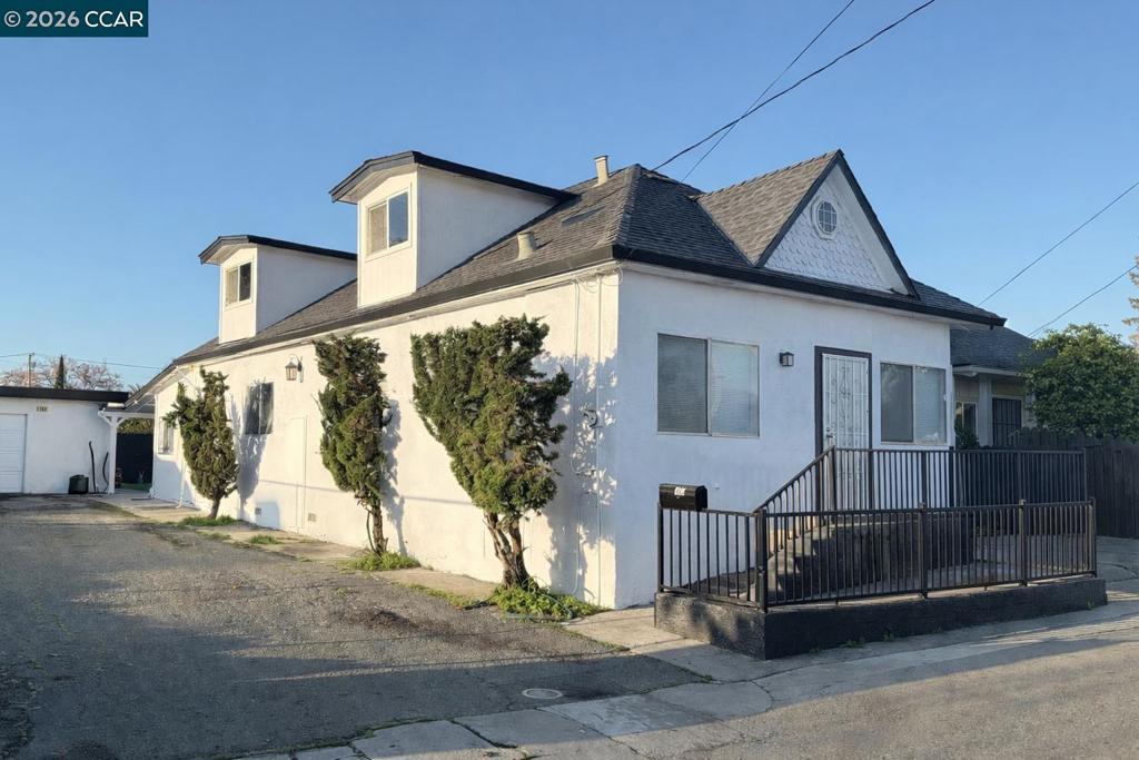 Residential Income for sale at 158 E 15Th St, Pittsburg CA