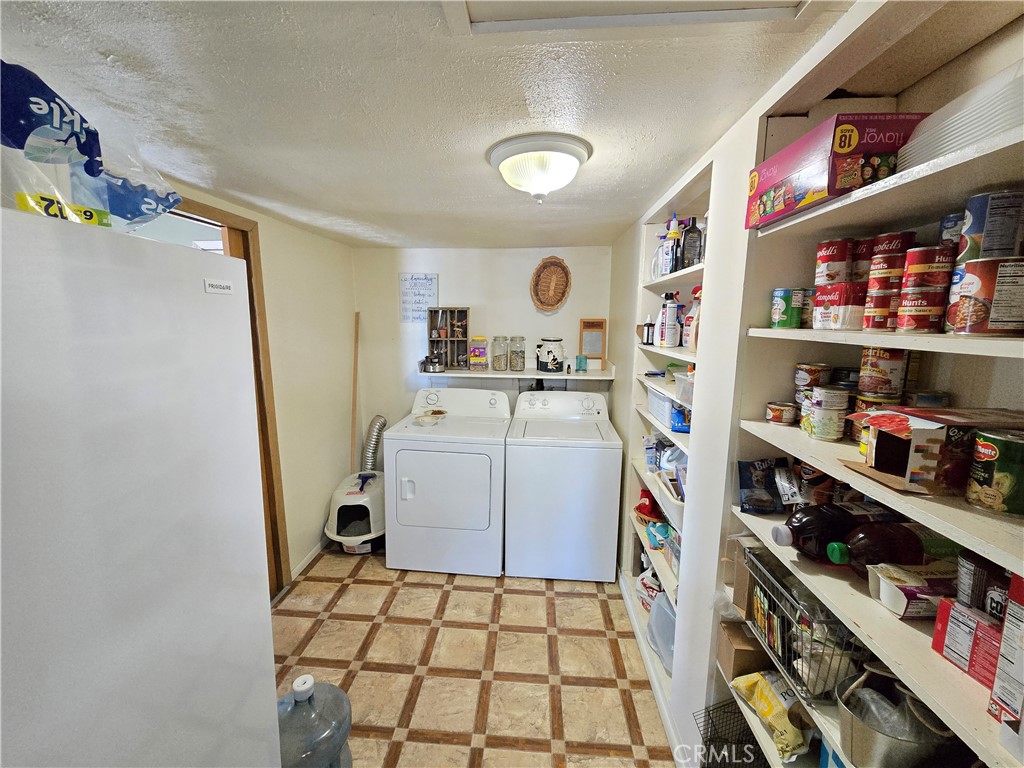 Residential for sale at 4280 County Road N, Orland CA featuring 3 beds and 1 bath