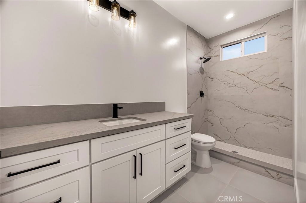 Residential for sale at 6471 Lone Cedar Lane, Paradise CA featuring 2 beds and 2 baths