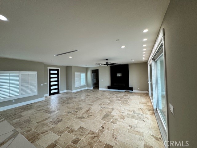 Residential Lease for rent at 9526 Appleton Street, Victorville CA featuring 5 beds and 4 baths