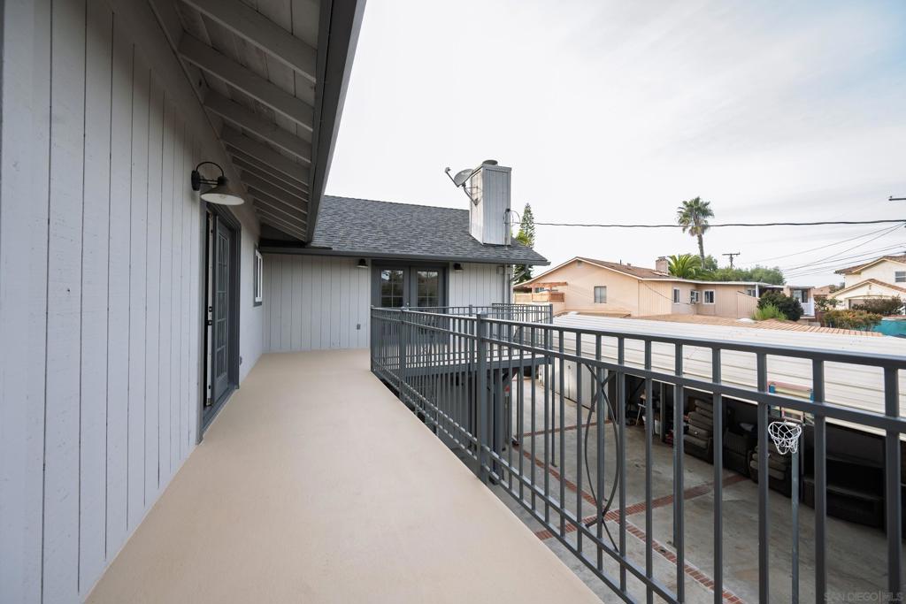 Residential for sale at 444 Avalon Dr., Vista CA featuring 5 beds and 4 baths