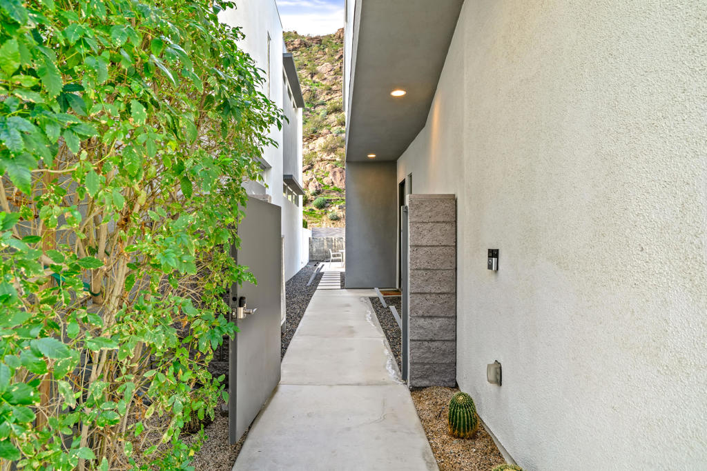 Residential for sale at 1231 Surrey Lane, Palm Springs CA featuring 2 beds and 3 baths