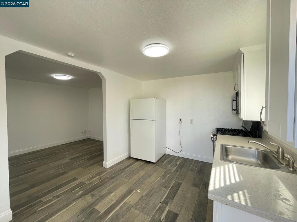 Residential Lease for rent at 723 Florida St, Vallejo CA featuring 1 bed and 1 bath