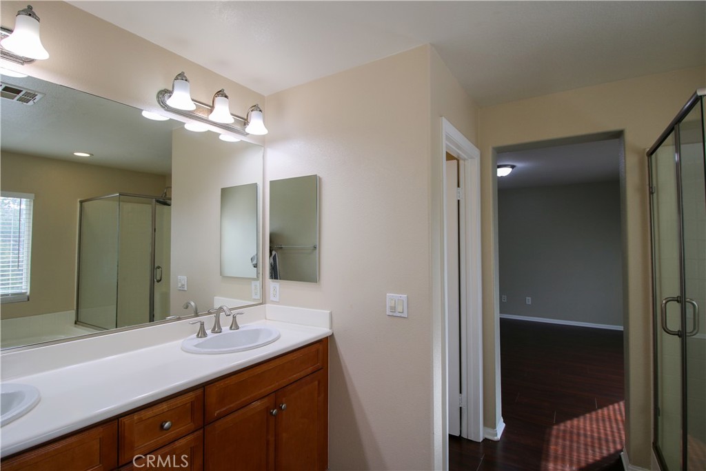 Residential Lease for rent at 26851 N Bay, Menifee CA featuring 5 beds and 3 baths